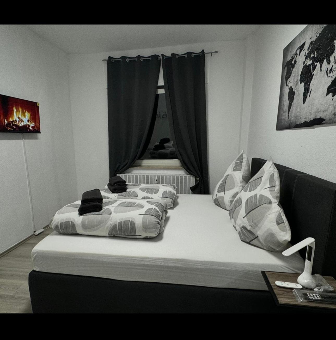Stylish & Relaxing Modernes Apartment Mit Privatparkplatz Gelsenkirchen Exterior foto